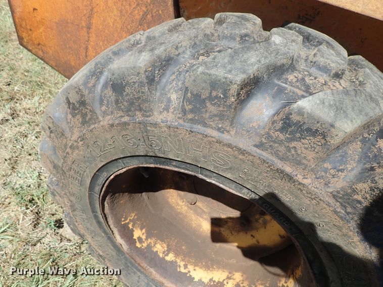 image for item DE5439 1981 Case 1845 skid steer