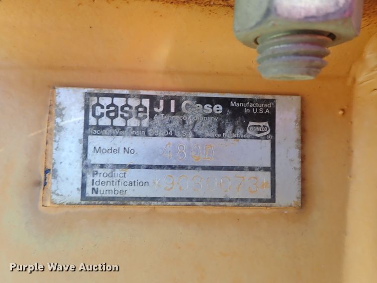 image for item DE5440 1983 Case 480LL landscape tractor