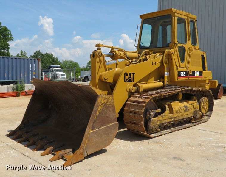 image for item DE8128 1988 Caterpillar 963 LGP track loader