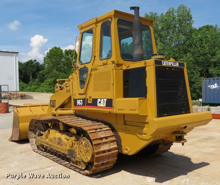 image for item DE8128 1988 Caterpillar 963 LGP track loader