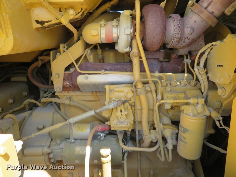 image for item DE8128 1988 Caterpillar 963 LGP track loader