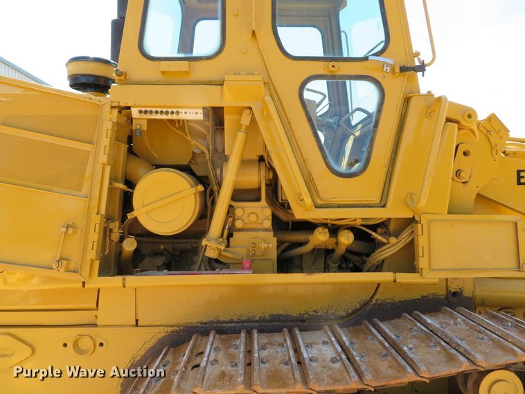 image for item DE8128 1988 Caterpillar 963 LGP track loader