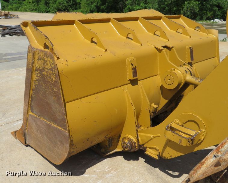 image for item DE8128 1988 Caterpillar 963 LGP track loader
