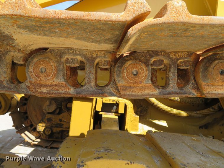 image for item DE8128 1988 Caterpillar 963 LGP track loader