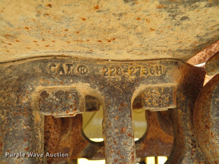 image for item DE8128 1988 Caterpillar 963 LGP track loader