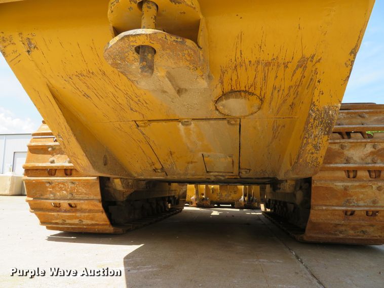 image for item DE8128 1988 Caterpillar 963 LGP track loader