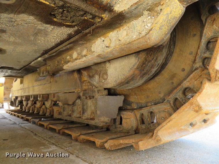 image for item DE8128 1988 Caterpillar 963 LGP track loader