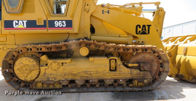 image for item DE8128 1988 Caterpillar 963 LGP track loader