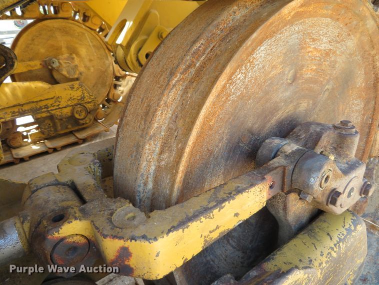 image for item DE8128 1988 Caterpillar 963 LGP track loader