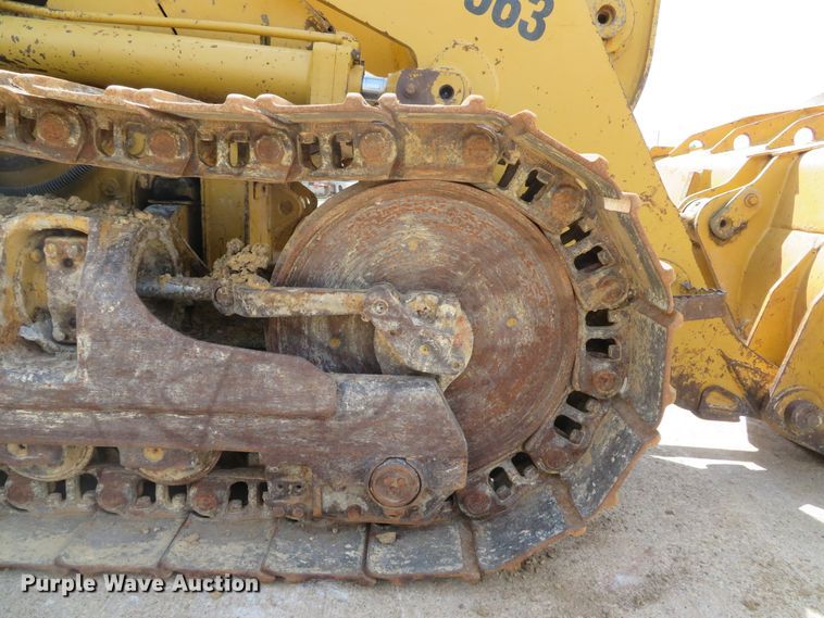 image for item DE8129 1986 Caterpillar 963 LGP track loader