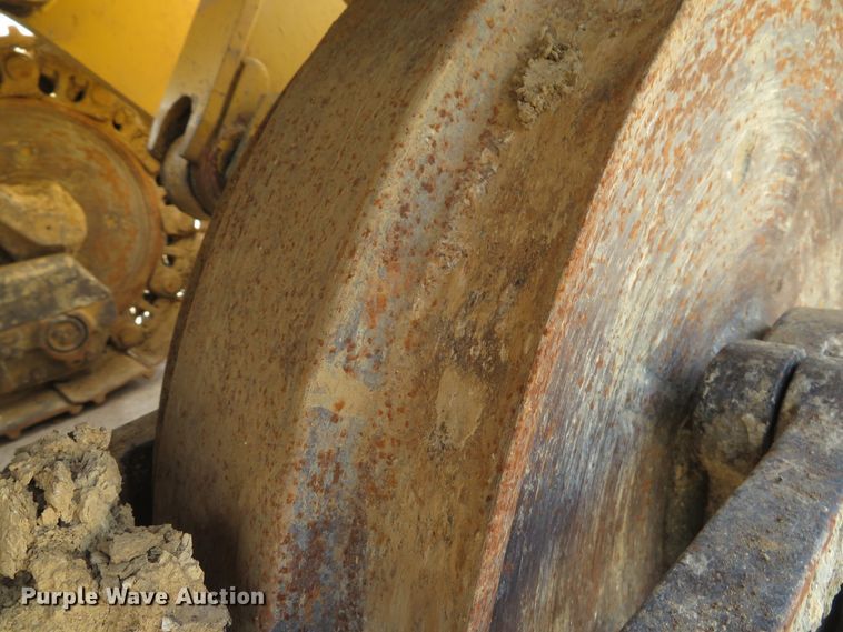 image for item DE8129 1986 Caterpillar 963 LGP track loader