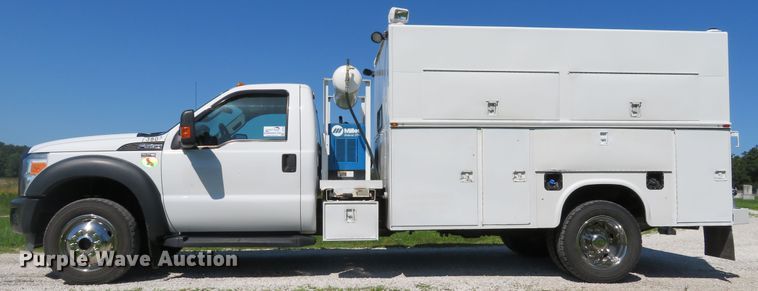 image for item DE8166 2011 Ford F550 Super Duty XL service truck