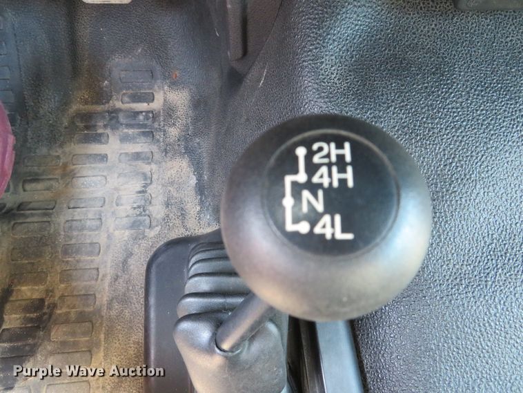 image for item DE8166 2011 Ford F550 Super Duty XL service truck