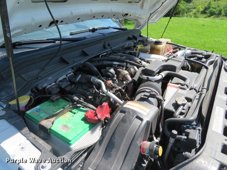 image for item DE8166 2011 Ford F550 Super Duty XL service truck