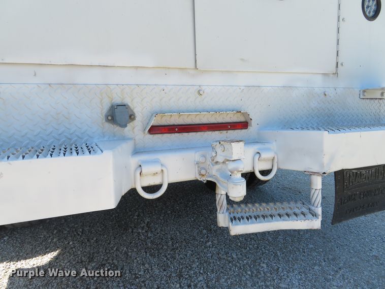 image for item DE8166 2011 Ford F550 Super Duty XL service truck