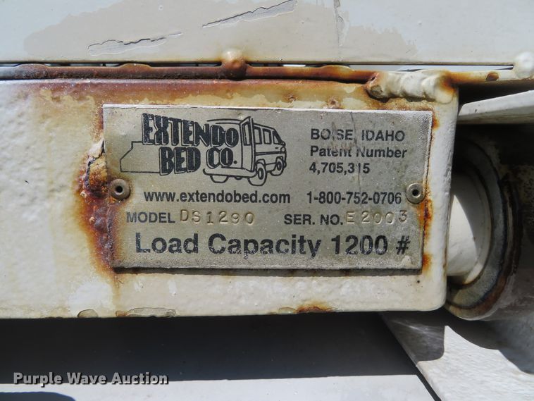 image for item DE8166 2011 Ford F550 Super Duty XL service truck