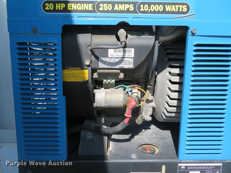 image for item DE8166 2011 Ford F550 Super Duty XL service truck