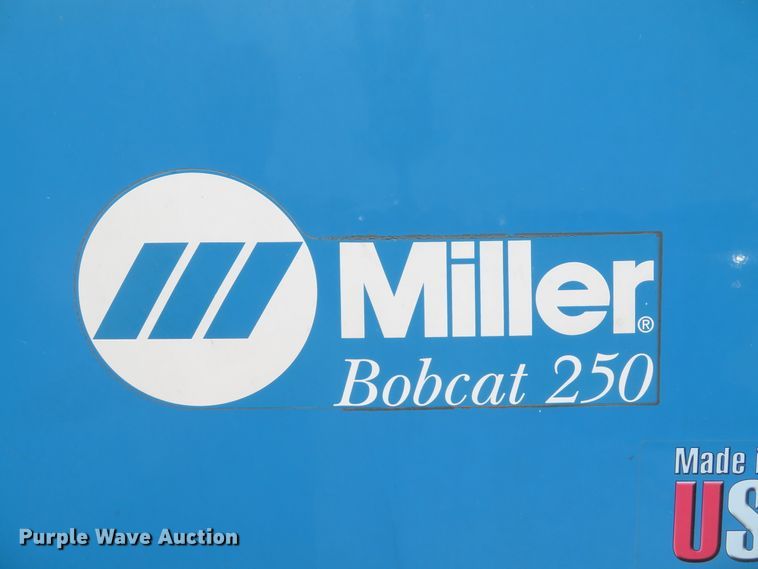 image for item DE8166 2011 Ford F550 Super Duty XL service truck