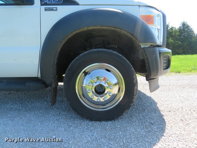 image for item DE8166 2011 Ford F550 Super Duty XL service truck