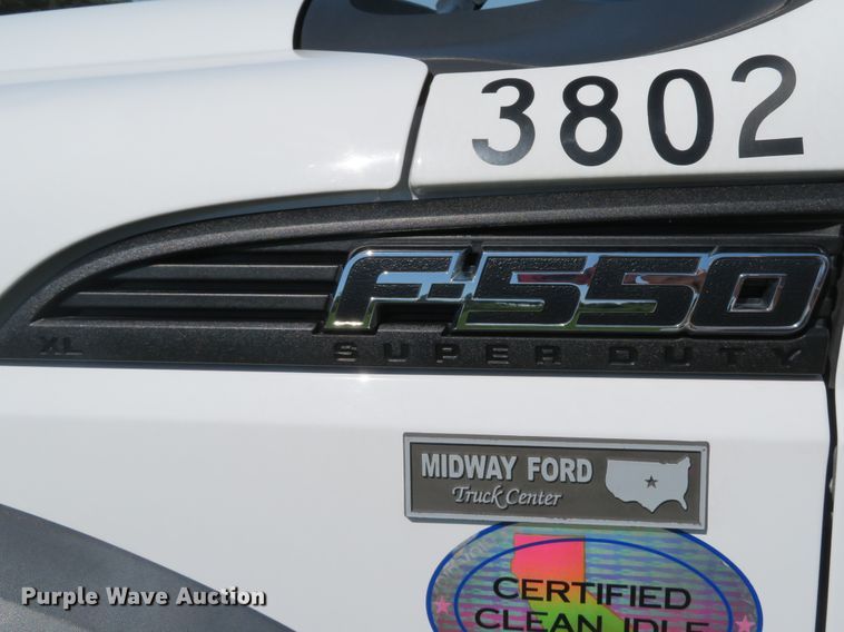 image for item DE8166 2011 Ford F550 Super Duty XL service truck