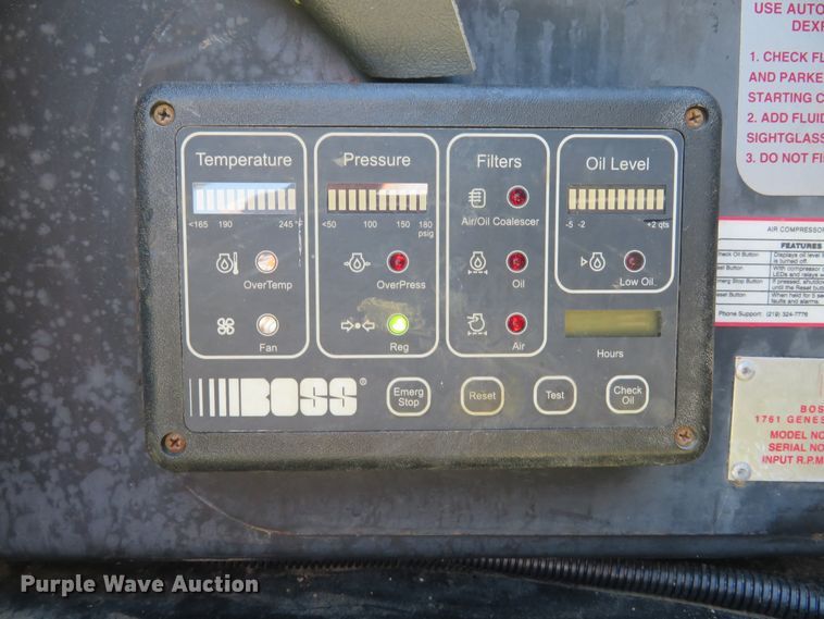 image for item DE8167 2006 GMC C8500 service truck