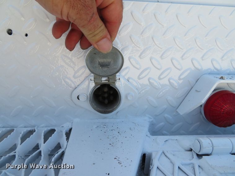 image for item DE8168 2003 Ford F550 Super Duty XL service truck