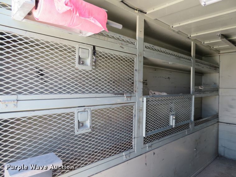 image for item DE8168 2003 Ford F550 Super Duty XL service truck