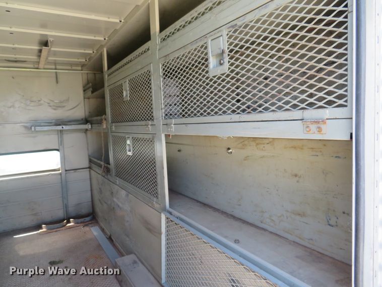 image for item DE8168 2003 Ford F550 Super Duty XL service truck