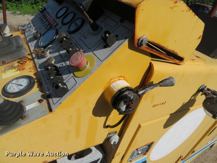 image for item DE8171 2001 Bitelli SF60T3 cold planer