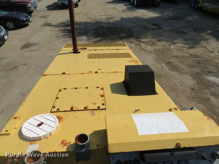 image for item DE8171 2001 Bitelli SF60T3 cold planer