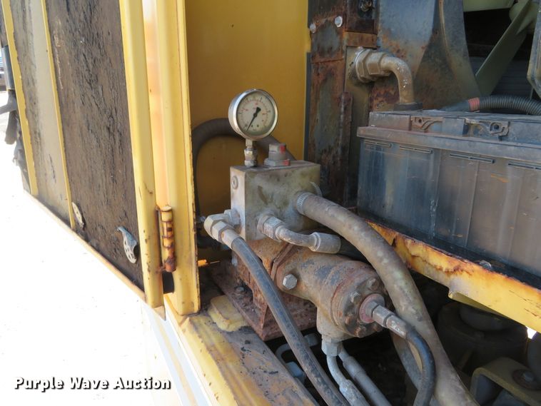 image for item DE8171 2001 Bitelli SF60T3 cold planer