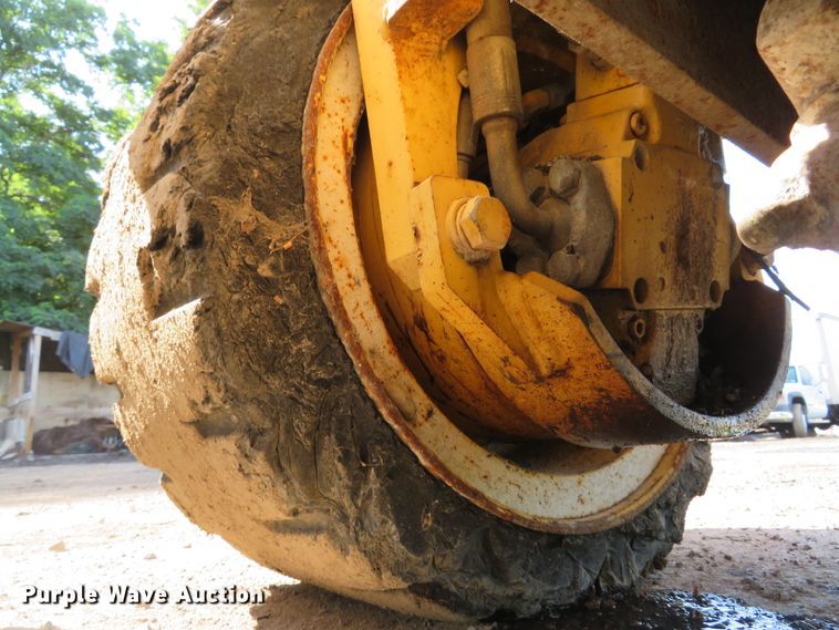 image for item DE8171 2001 Bitelli SF60T3 cold planer