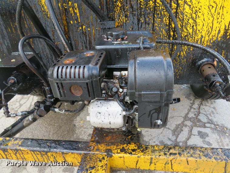 image for item DE8174 Lee Boy L250T asphalt trailer