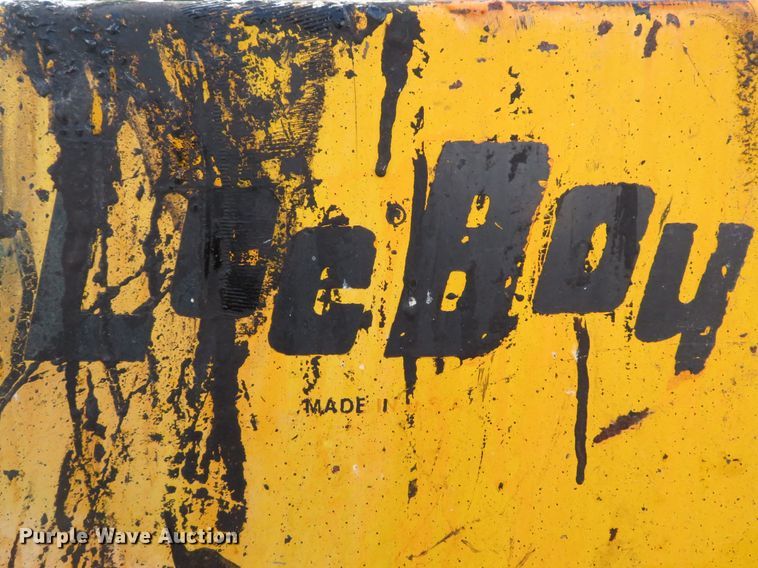 image for item DE8174 Lee Boy L250T asphalt trailer