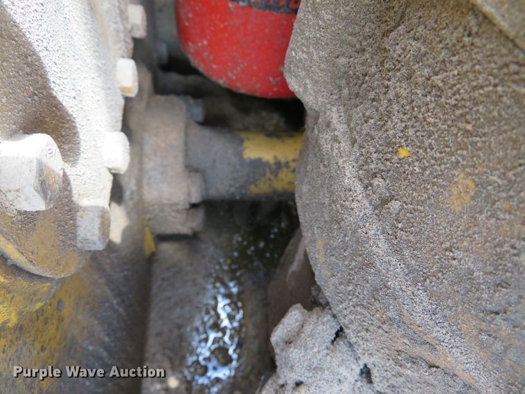 image for item DE8175 1992 Caterpillar D6H LGP Series II dozer