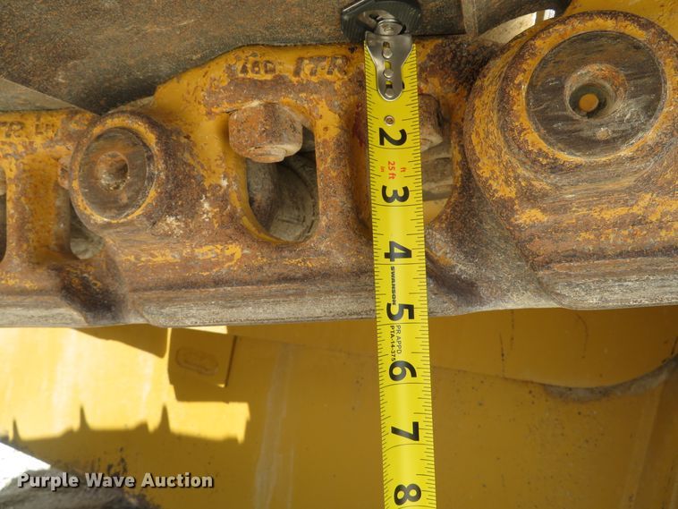 image for item DE8175 1992 Caterpillar D6H LGP Series II dozer