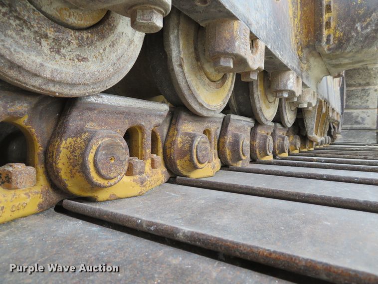 image for item DE8175 1992 Caterpillar D6H LGP Series II dozer