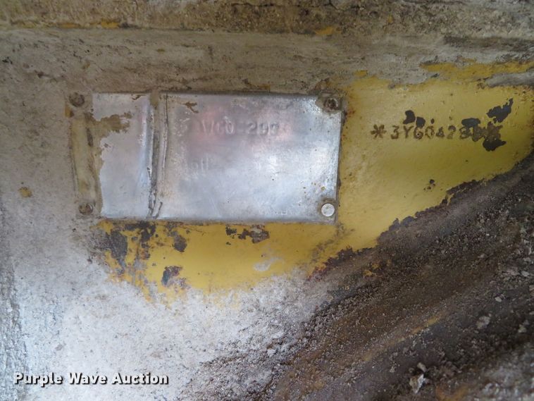 image for item DE8175 1992 Caterpillar D6H LGP Series II dozer