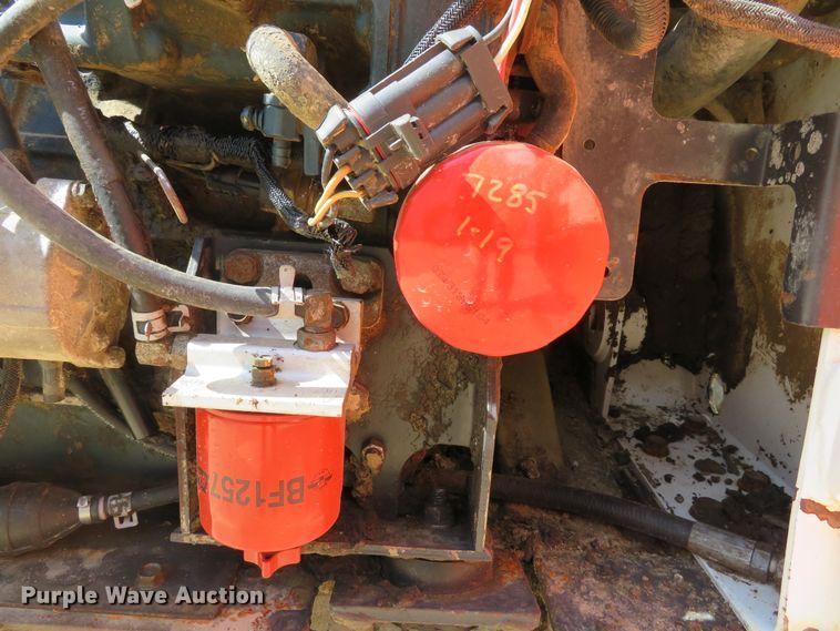 image for item DE8176 2005 Bobcat S185 skid steer