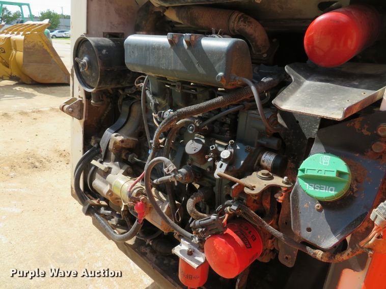 image for item DE8176 2005 Bobcat S185 skid steer