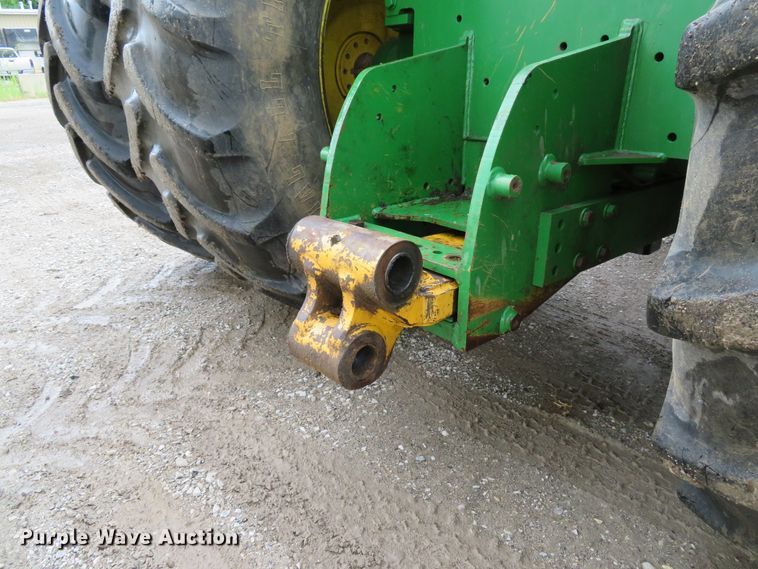 image for item DE8177 2006 John Deere 9520 Scraper Special 4WD tractor