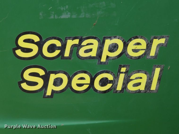 image for item DE8177 2006 John Deere 9520 Scraper Special 4WD tractor