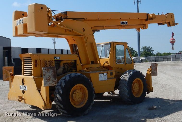 image for item DE8509 Galion 150F crane