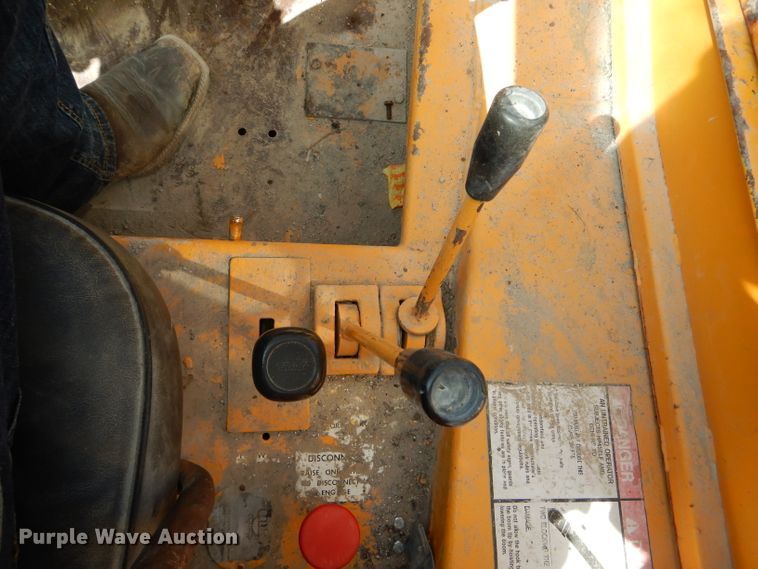 image for item DE8509 Galion 150F crane