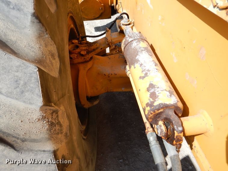 image for item DE8509 Galion 150F crane