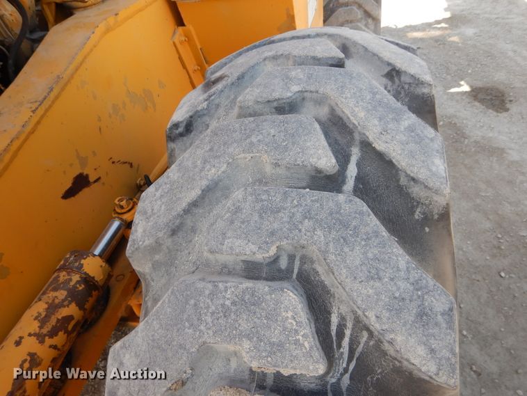 image for item DE8509 Galion 150F crane