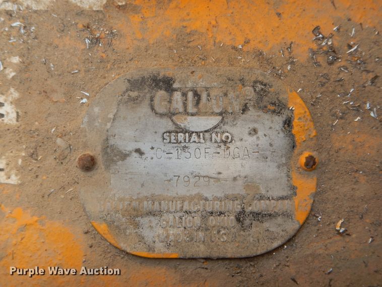 image for item DE8509 Galion 150F crane