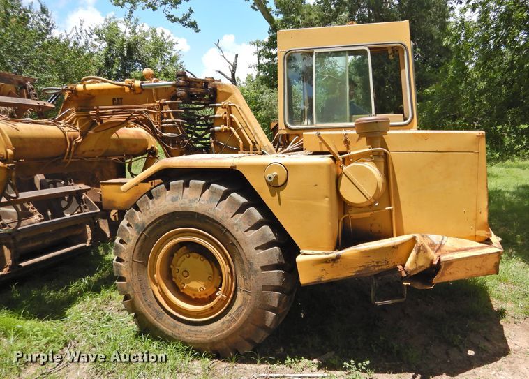 image for item DF2563 1979 Caterpillar 613B elevating scraper