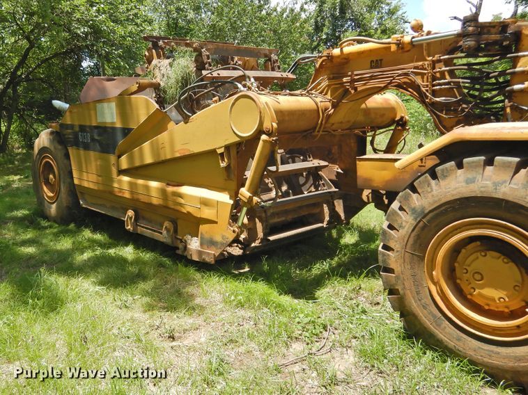 image for item DF2563 1979 Caterpillar 613B elevating scraper