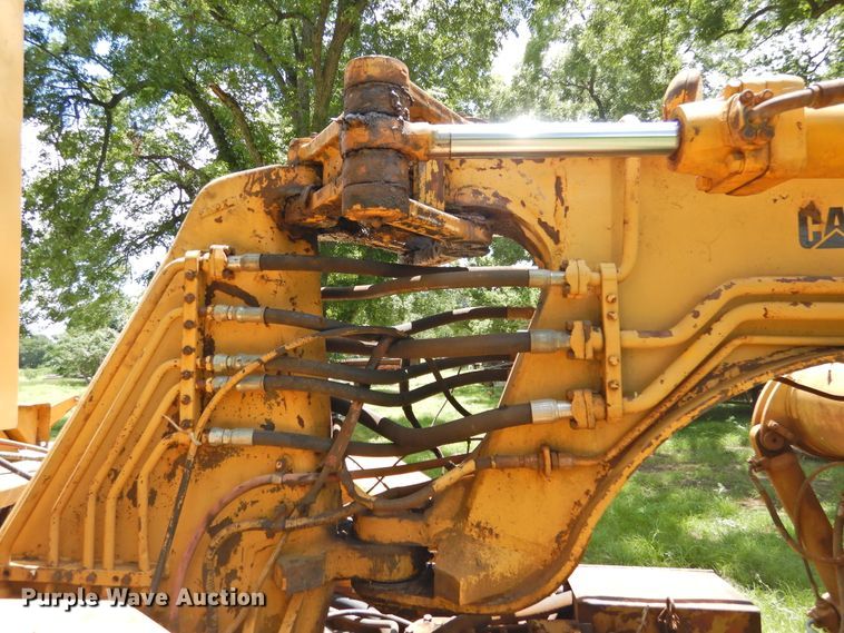 image for item DF2563 1979 Caterpillar 613B elevating scraper